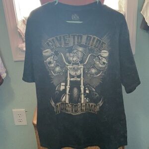 EUC Popeye t shirt